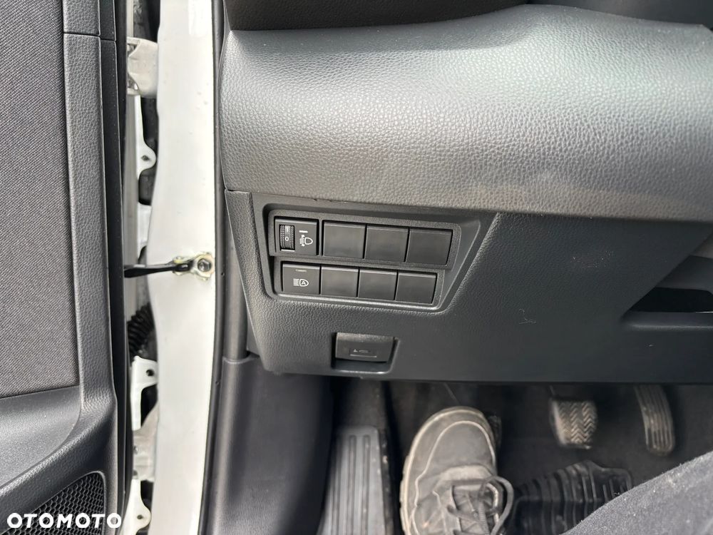 Toyota Yaris 1.5 Style - 13
