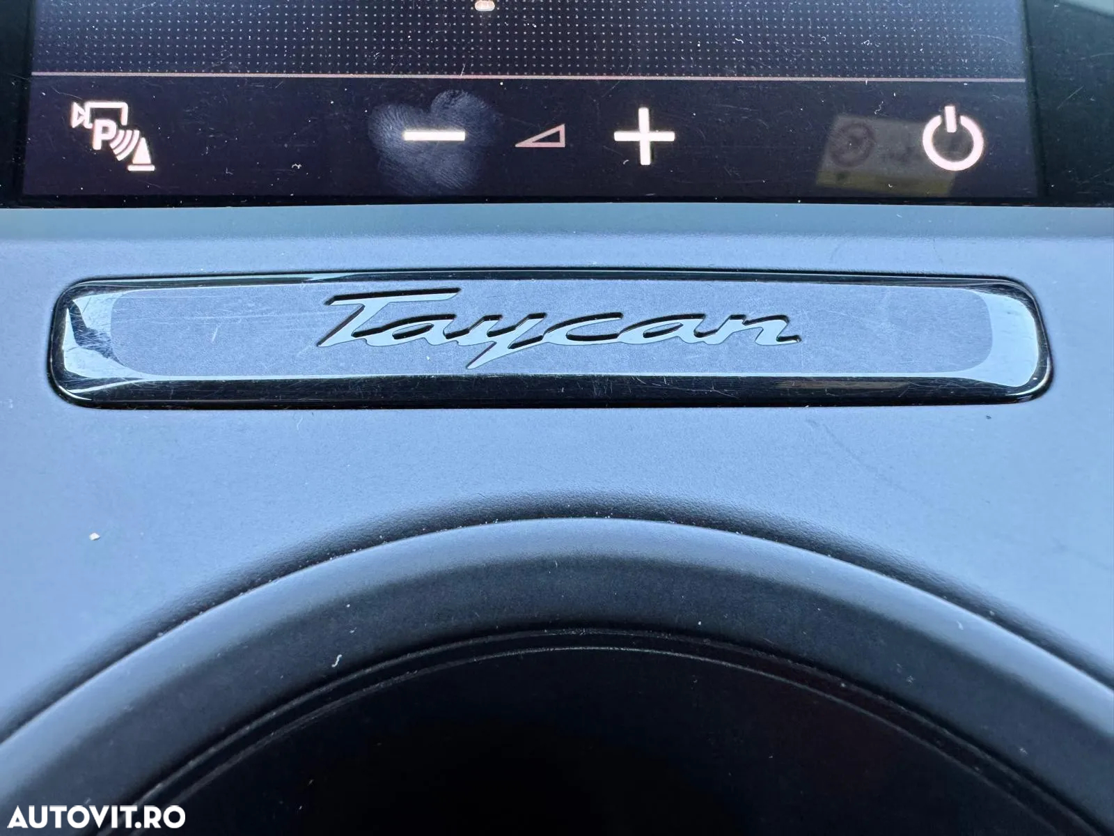 Porsche Taycan Standard - 34