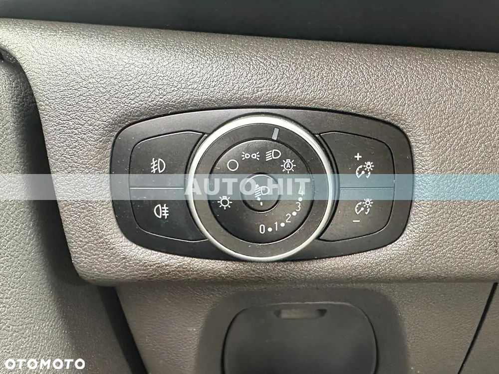 Ford Transit - 22