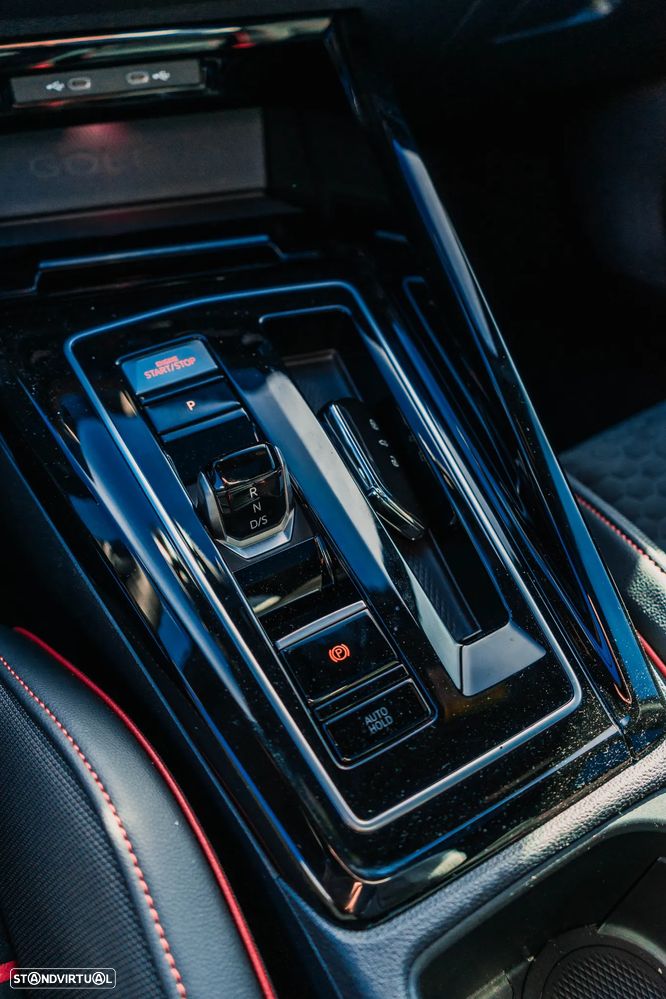 VW Golf 2.0 TSI GTI Clubsport DSG - 27