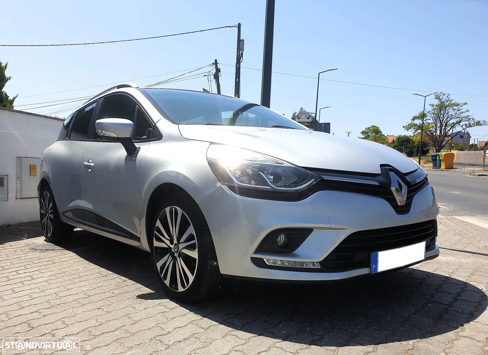 Renault Clio Sport Tourer Energy dCi 90 Start & Stop LIMITED - 4
