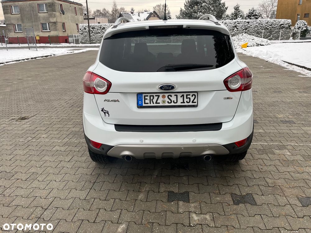 Ford Kuga 2.0 TDCi 4x4 Titanium - 22
