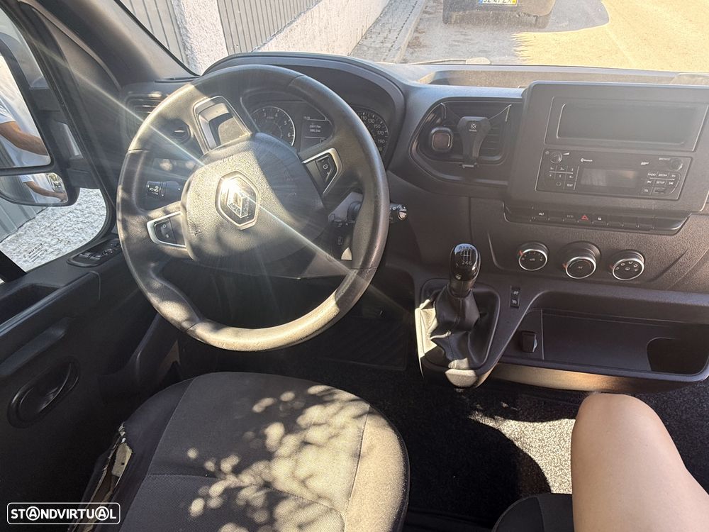Renault Master 2.3 dCi L2H2 3.5T - 3