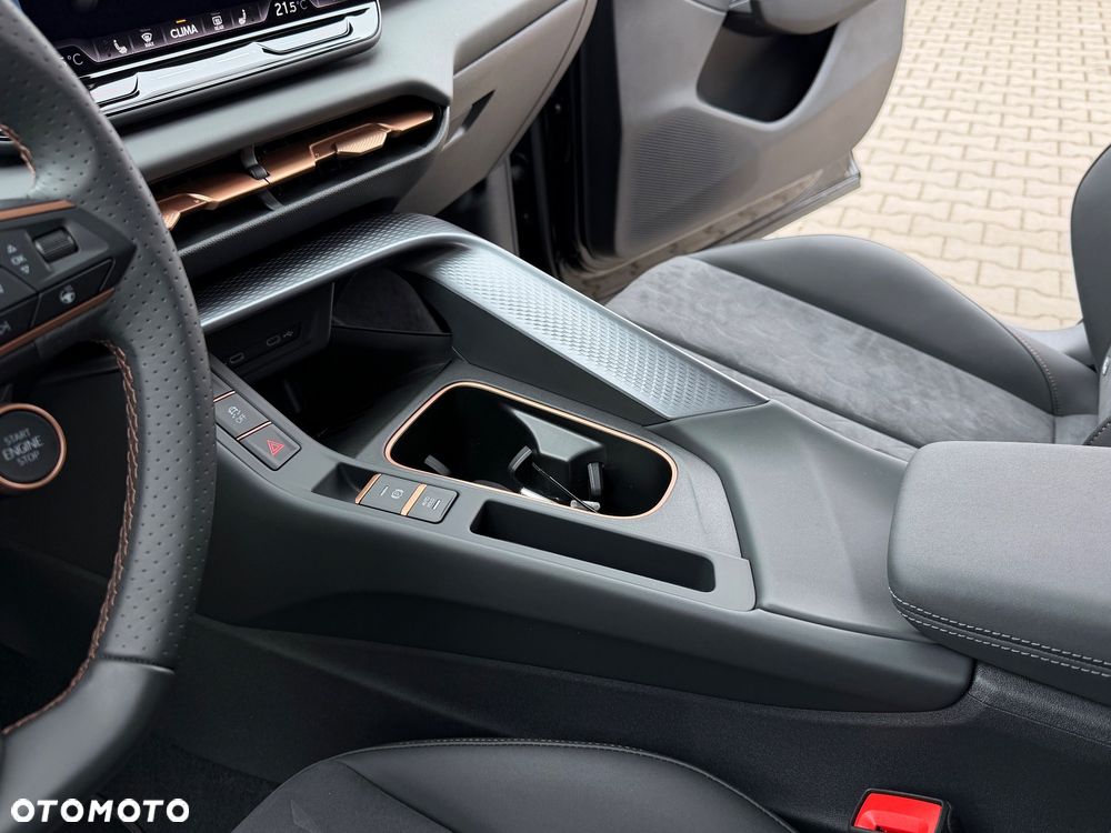 Cupra Terramar 1.5 eTSI DSG - 30