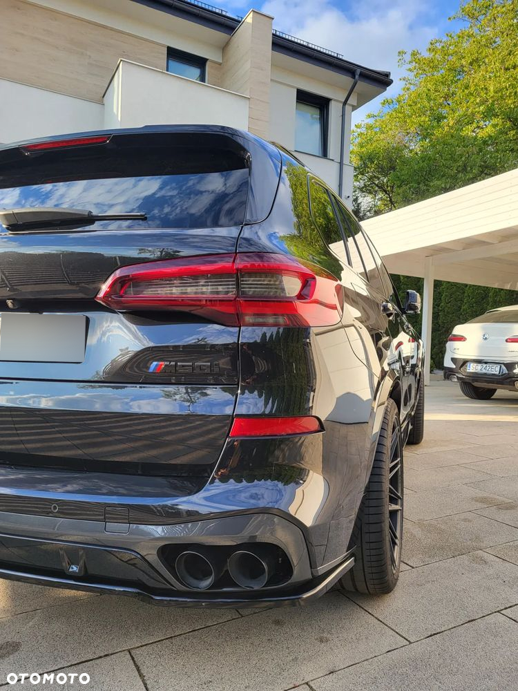 BMW X5 M M50i - 4