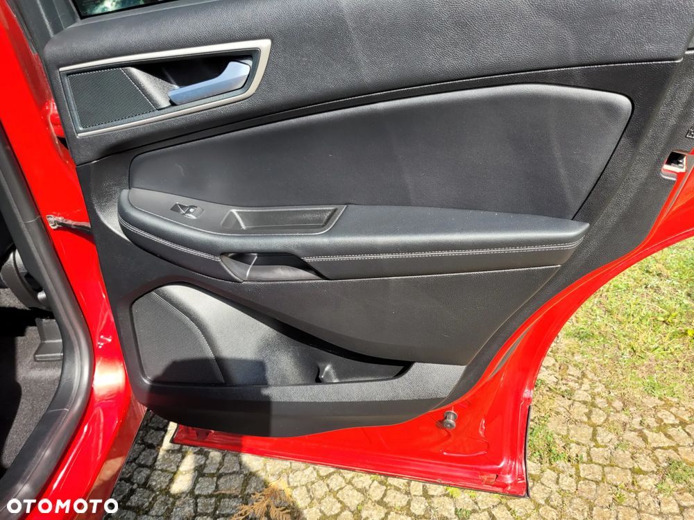 Ford Edge - 23