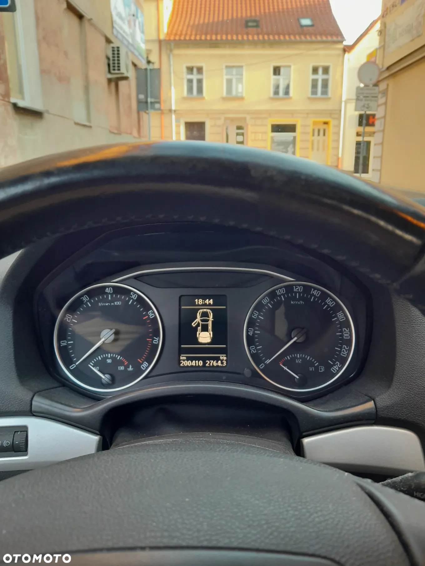 Skoda Octavia 1.6 - 13