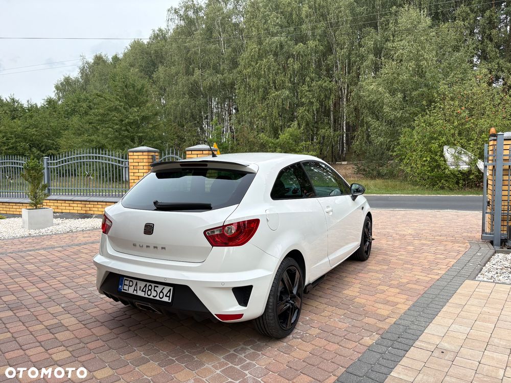 Seat Ibiza SC 1.4 TSI DSG Cupra - 10