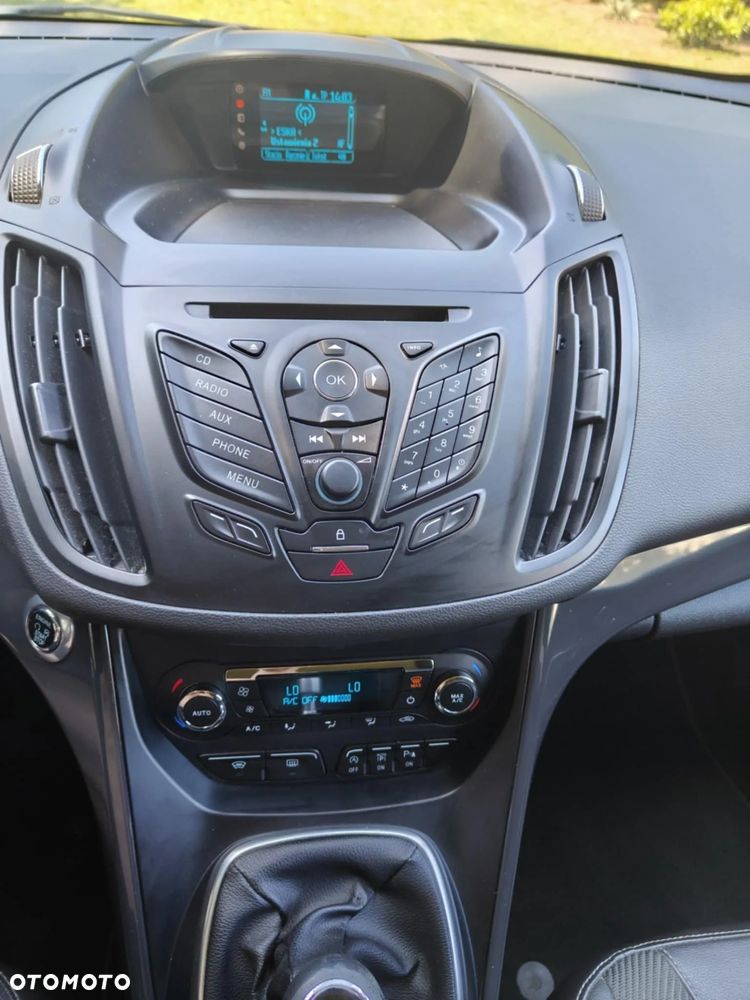Ford Kuga 2.0 TDCi 4WD Titanium - 4