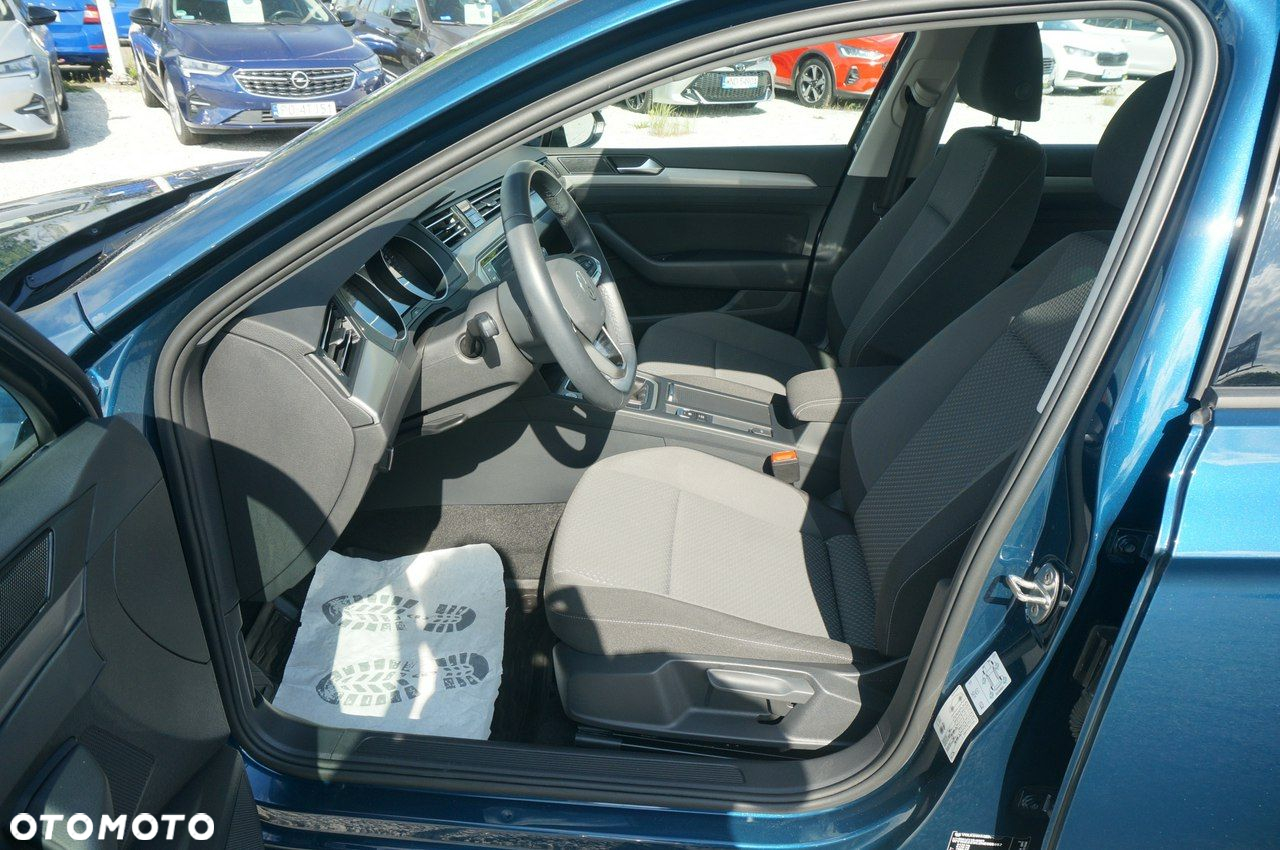 Volkswagen Passat 2.0 TDI EVO Essence - 21