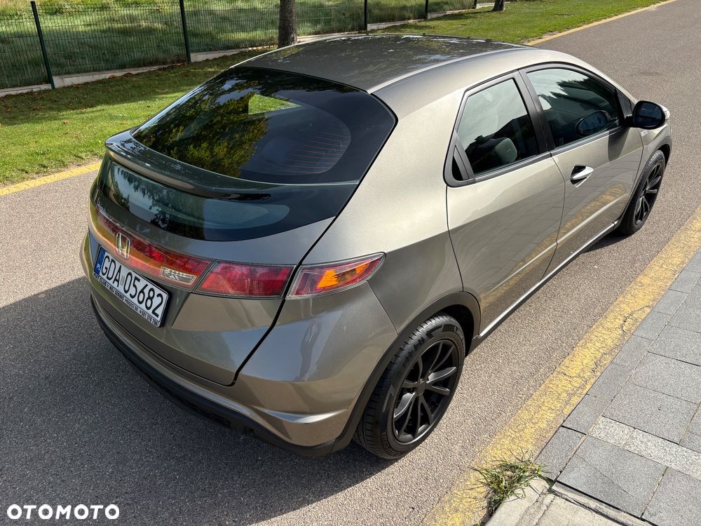 Honda Civic 1.4 Comfort - 9