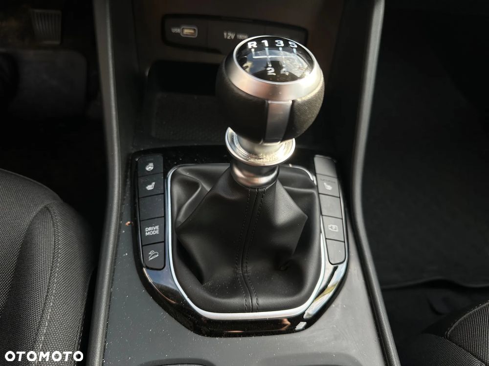 Hyundai Tucson 1.6 T-GDi Modern 2WD - 14