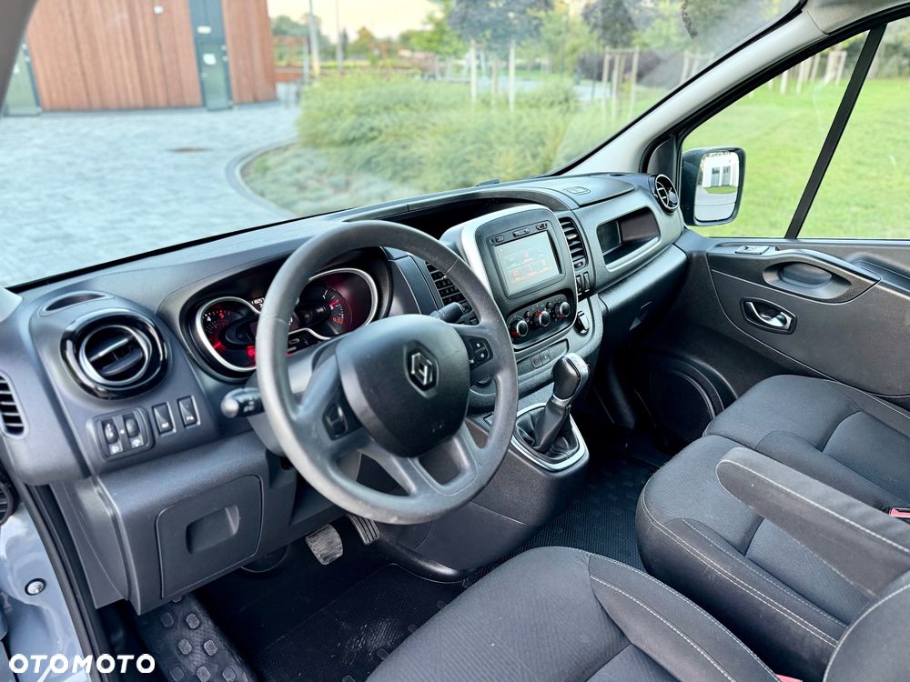 Renault Trafic - 14