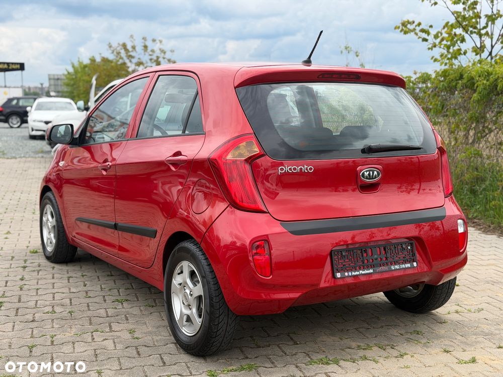 Kia Picanto 1.0 L - 5