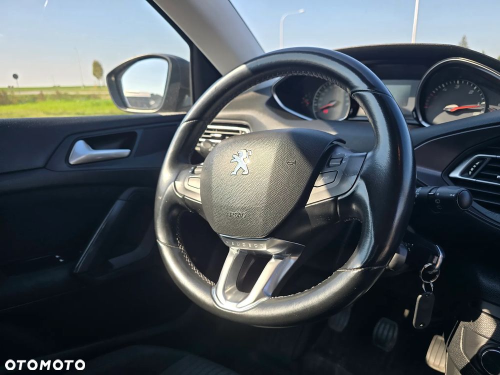 Peugeot 308 1.6 HDi Access - 28