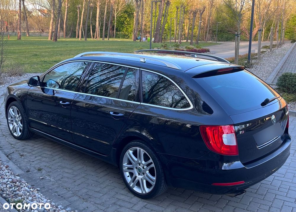 Skoda Superb - 32