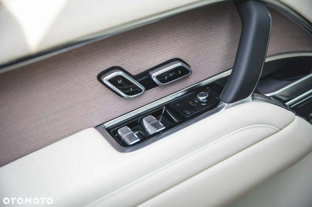 Land Rover Range Rover - 11