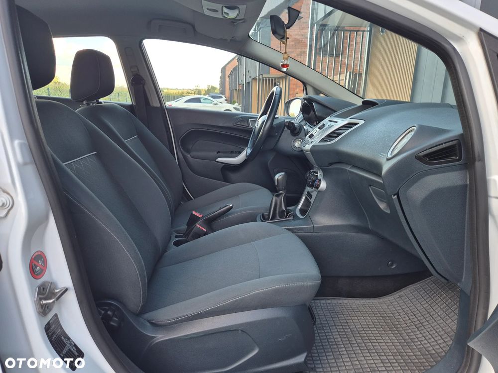 Ford Fiesta 1.25 Silver X (Trend) EU5 - 8