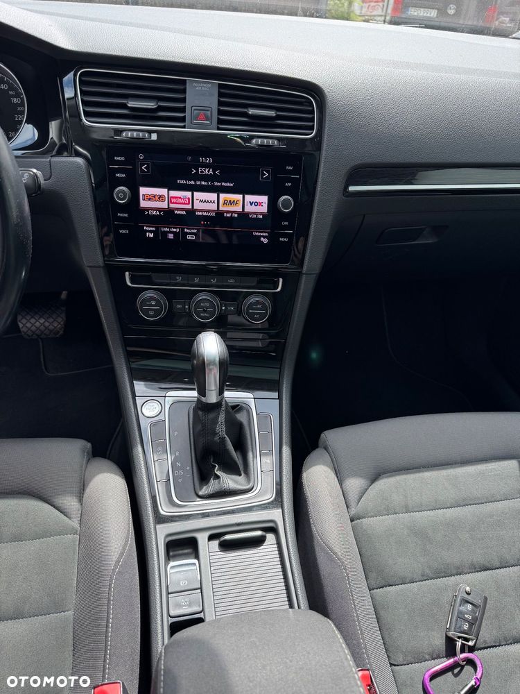 Volkswagen Golf 2.0 TDI BMT Highline DSG - 19