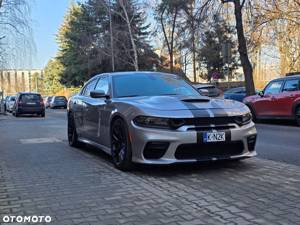 Dodge Charger - 13