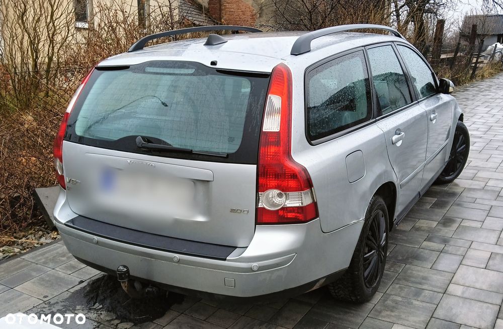 Volvo V50 - 2