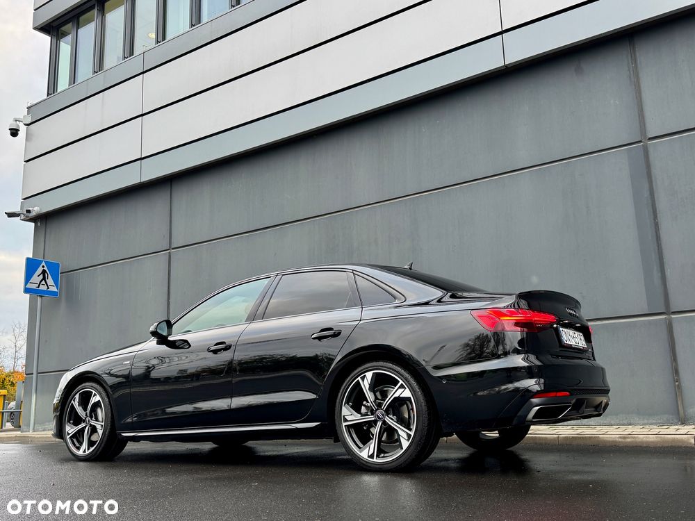 Audi A4 Limousine 40 TDI quattro S tronic S line - 14
