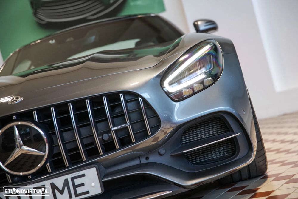 Mercedes-Benz AMG GT - 8
