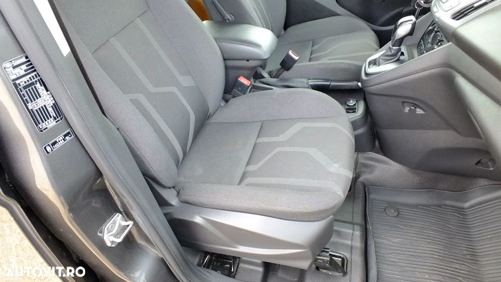 Ford Transit Conect - 30