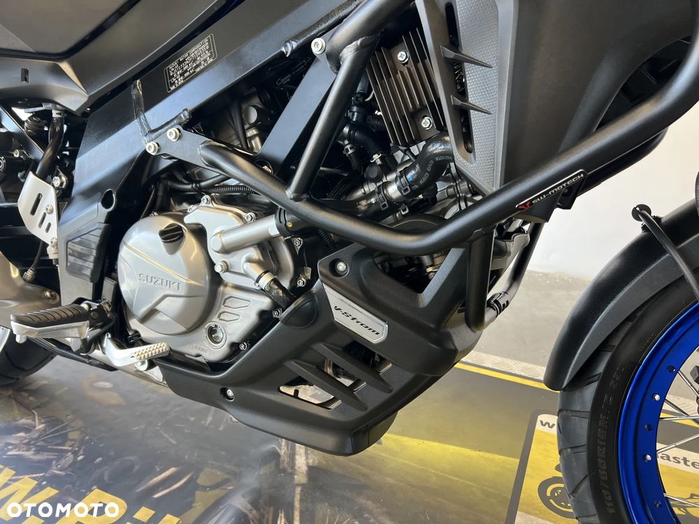 Suzuki V-STROM - 27