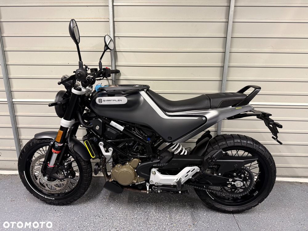 Husqvarna Svartpilen - 14
