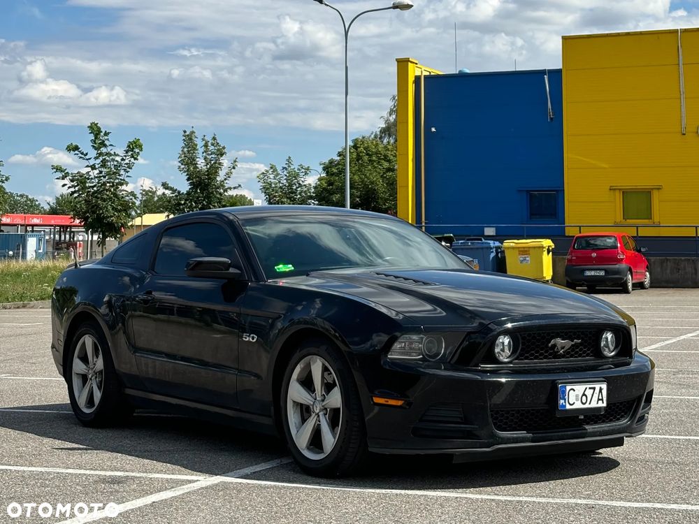 Ford Mustang 5.0 V8 GT - 2