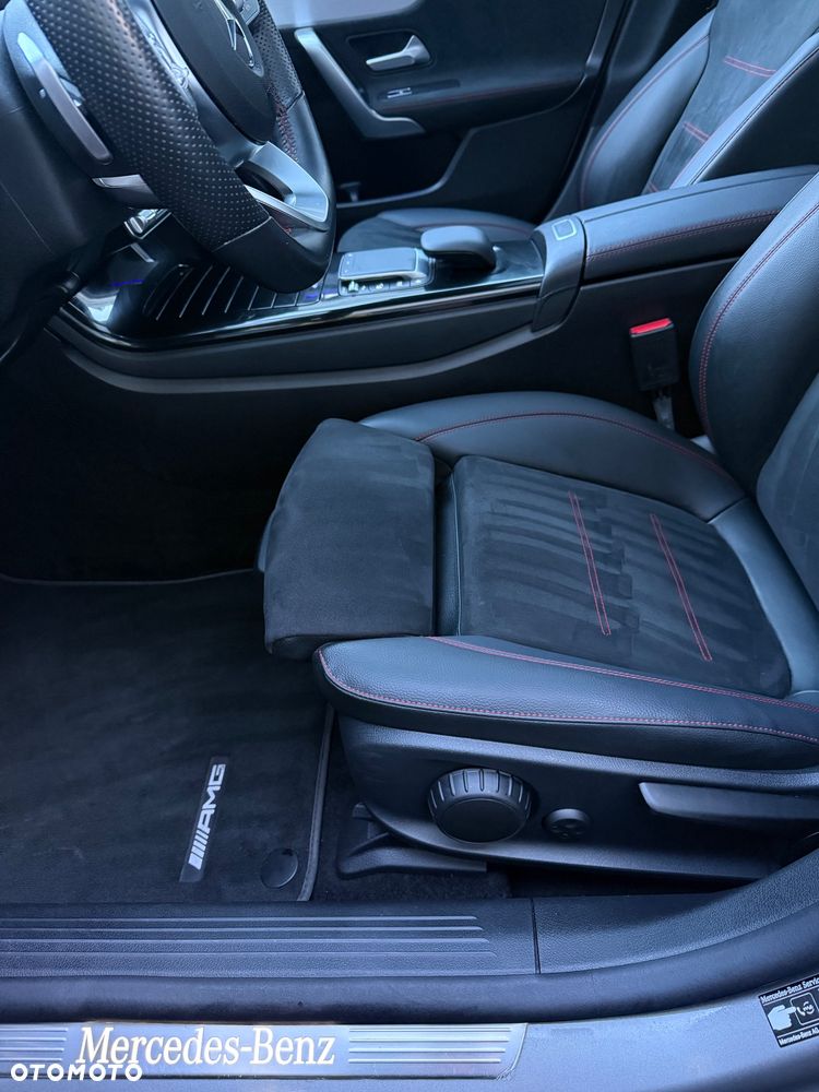 Mercedes-Benz CLA 200 7G-DCT Edition AMG Line - 19