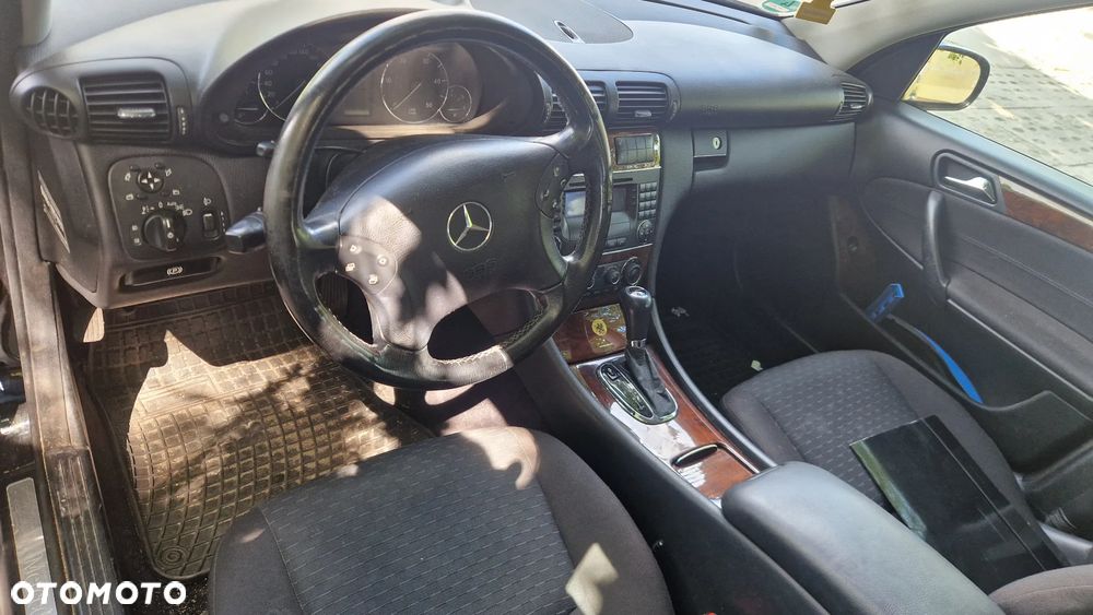 Mercedes-Benz Klasa C 220 CDI Automatik Elegance DPF - 18