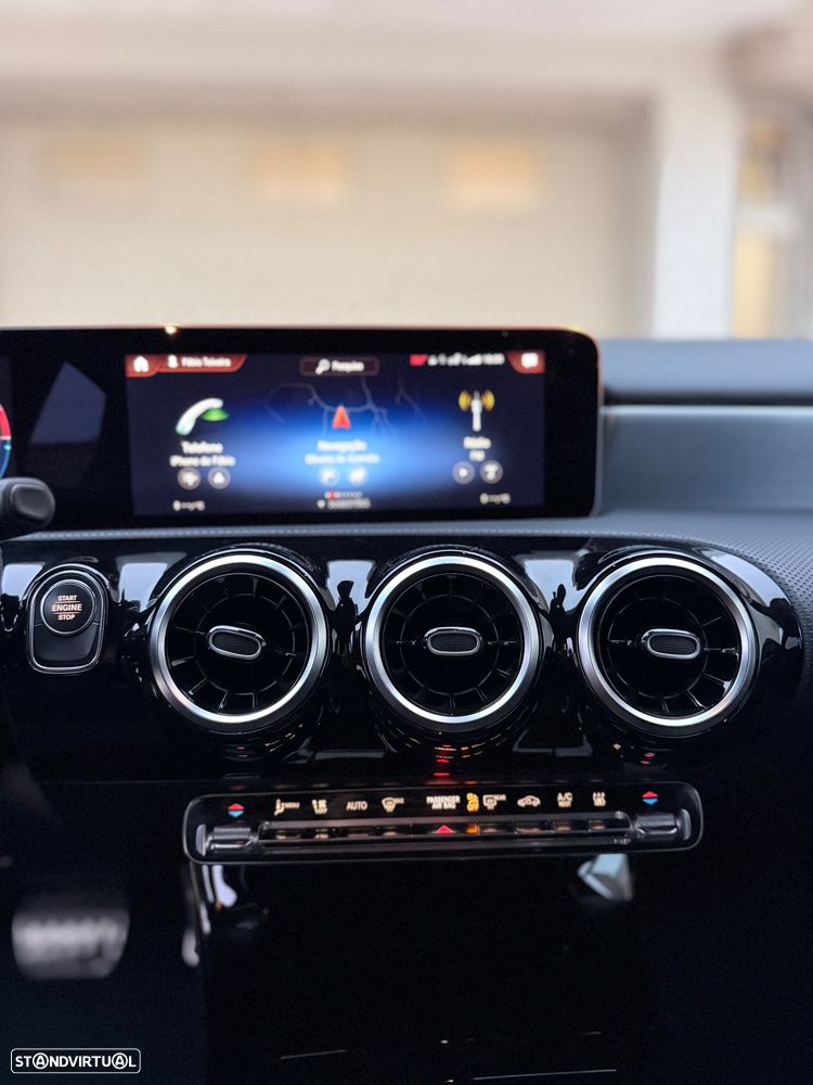 Mercedes-Benz A 250 e AMG Line - 15