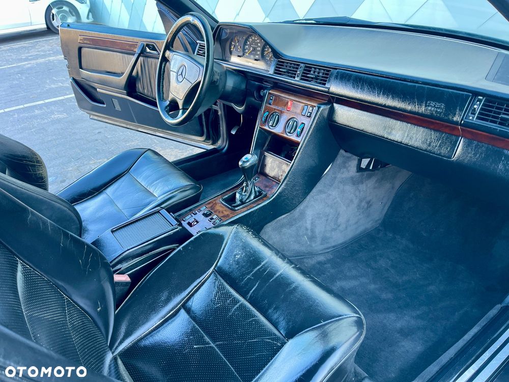 Mercedes-Benz Klasa E - 10