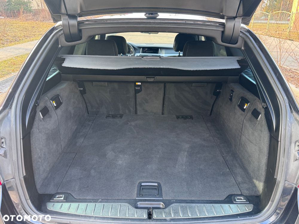 BMW Seria 5 518d M Sport - 21