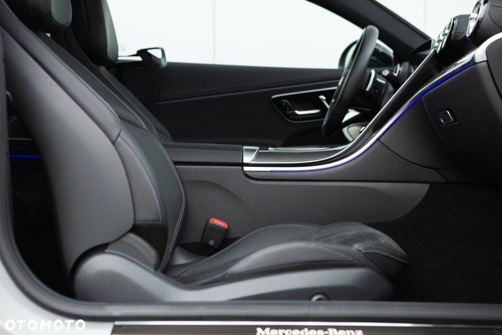 Mercedes-Benz CLE - 28
