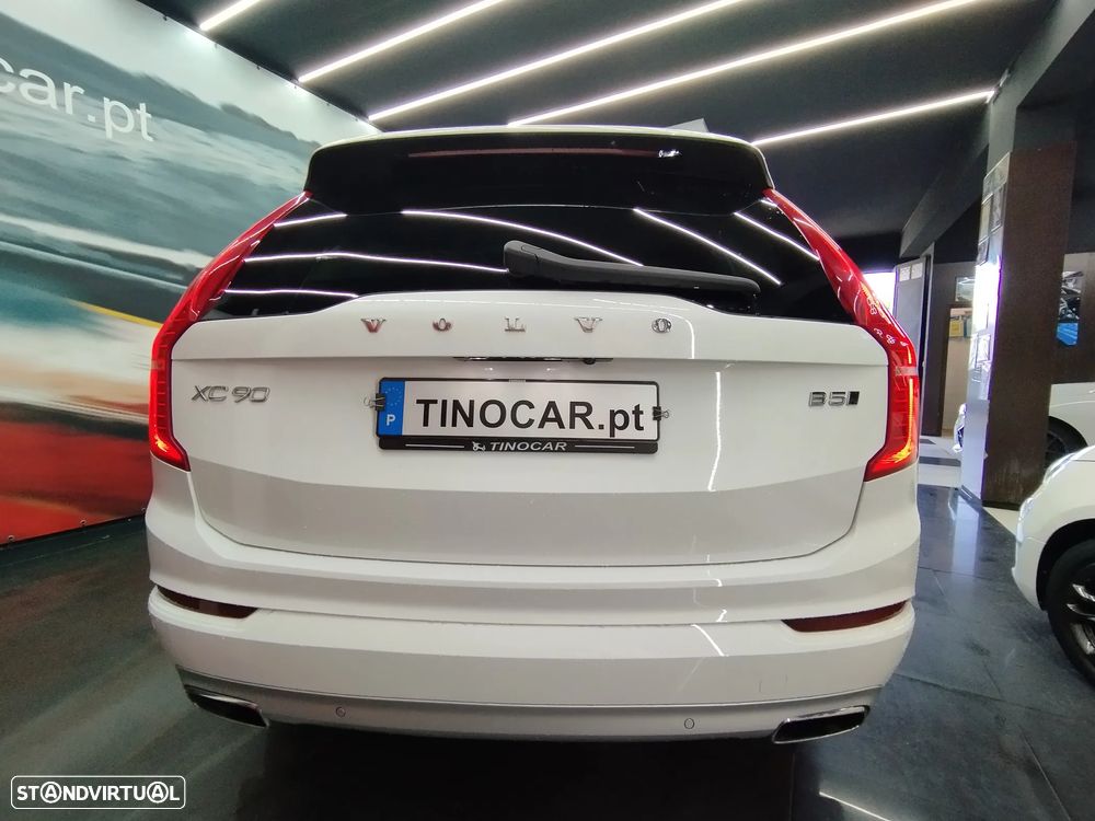 Volvo XC 90 2.0 B5 Momentum Plus AWD - 10