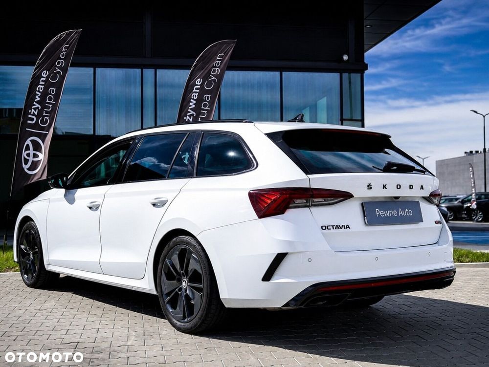 Skoda Octavia 2.0 TDI RS DSG - 6
