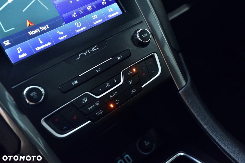 Ford Mondeo 2.0 EcoBlue Business Edition - 27