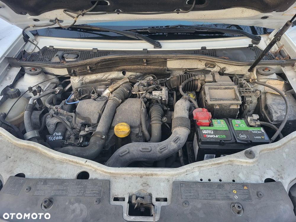 Dacia Duster dCi 110 FAP 4x2 Urban Explorer - 9