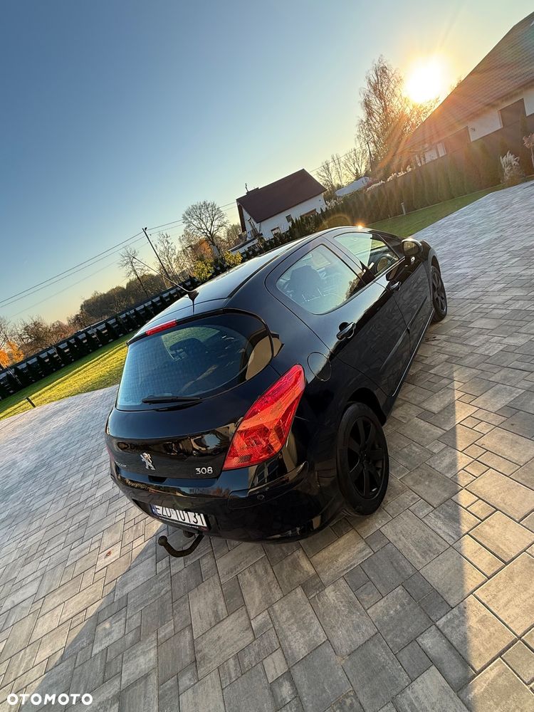 Peugeot 308 1.6 Premium - 4