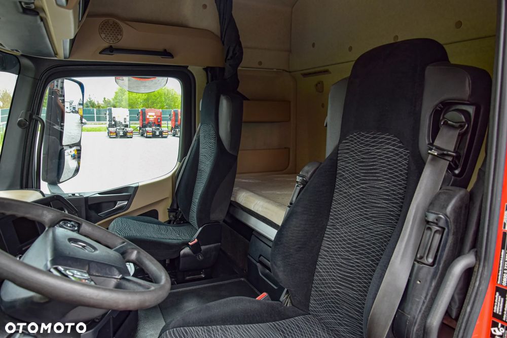 Mercedes-Benz ACTROS 1848 / EURO 6 / TEMPOMAT / KLIMATYZACJA / SERWISOWANY / SPROWADZONY - 35