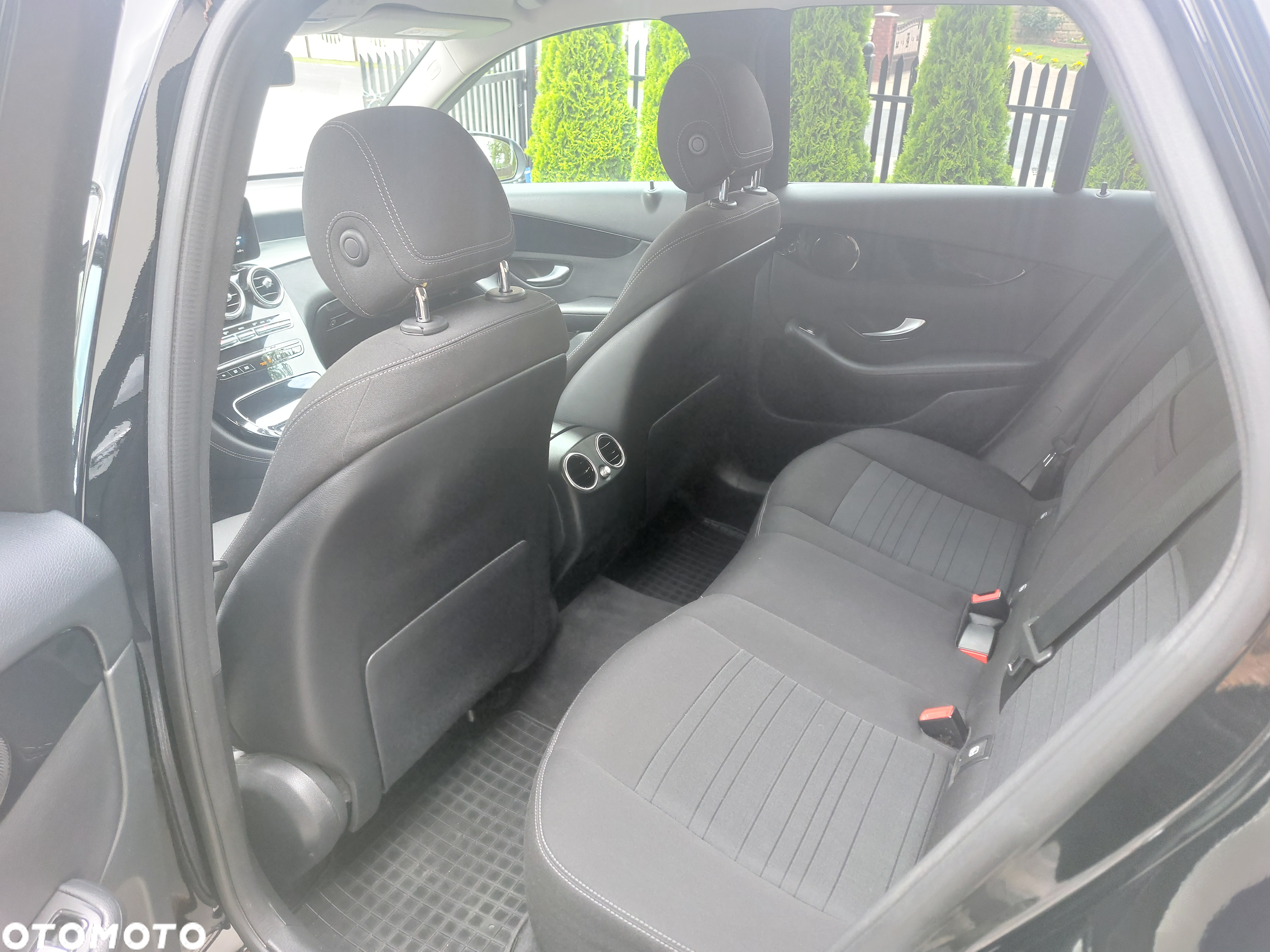 Mercedes-Benz GLC 220 d 4-Matic - 9