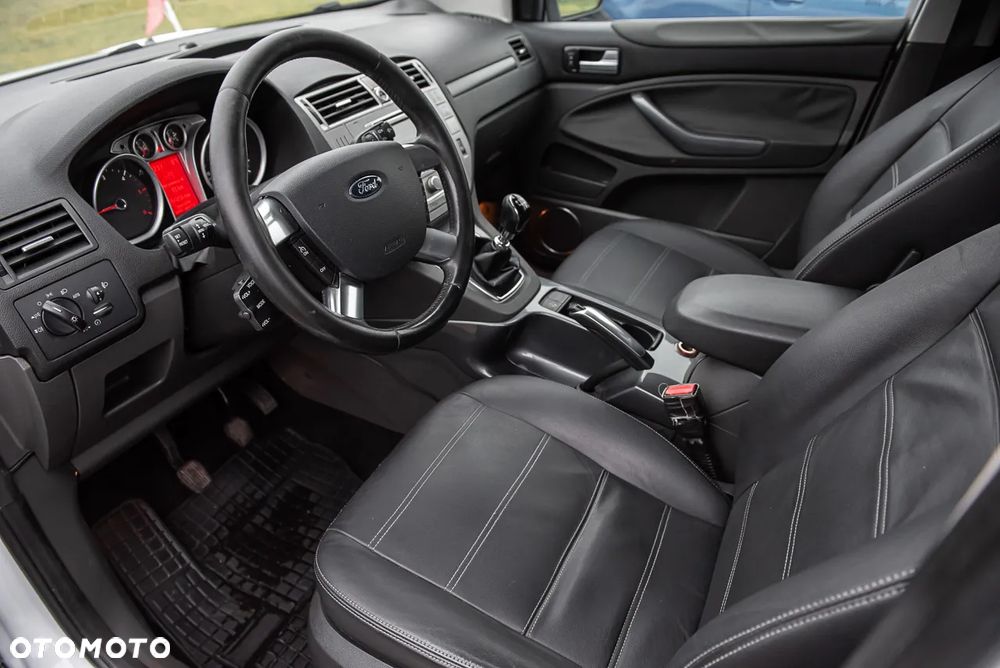 Ford Kuga 2.0 TDCi Titanium - 17