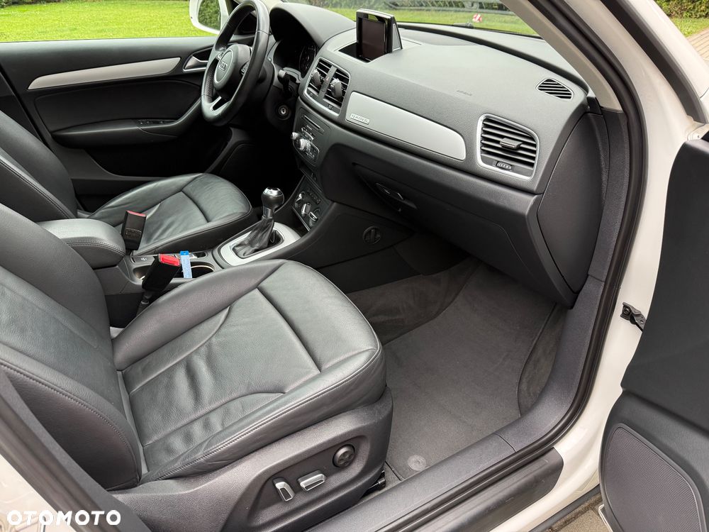 Audi Q3 40 TFSI Quattro Advanced S tronic - 20