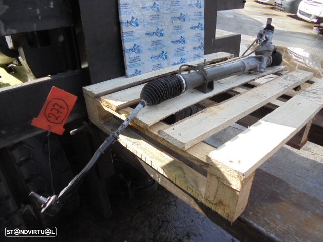 Caixa Direcao 8200023082  6900000205 RENAULT LAGUNA 2002 1.6I ASSISTIDA RENAULT LAGUNA 2002 19DCI ASSISTIDA RENAULT LAGUNA 2 2003 1.9DCI RENAULT LAGUNA 2004 1.9DCI 120CV 5P CINZA - 2