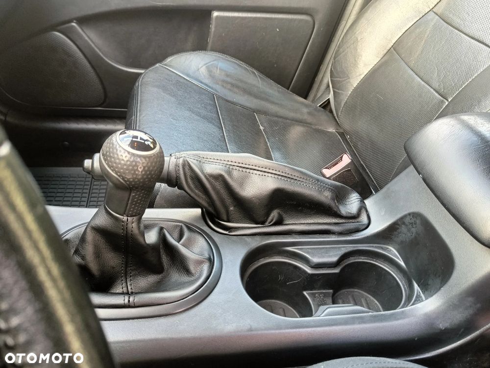 Ford Maverick Highclass - 24