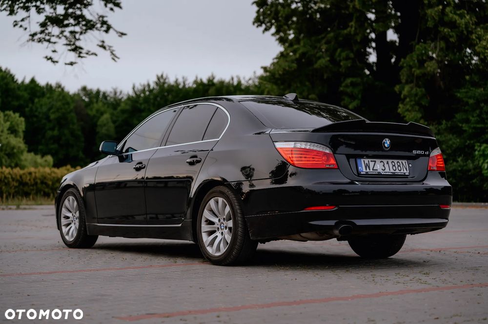 BMW Seria 5 520d - 10