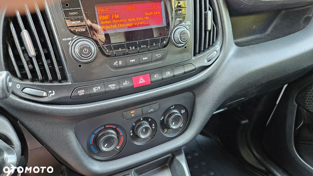 Fiat Doblo - 32